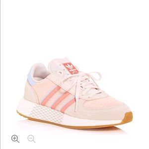 NWT Adidas Marathon Tech Women’s Sneakers Size 8